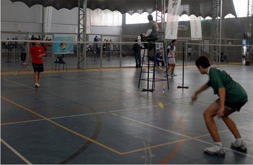  Quem esteve no Conjunto Desportivo Constâncio Vaz Guimarães, no Ibirapuera, neste final de semana pode acompanhar de perto o 1º Campeonato Estadual Escolar Olímpico. Badminton foi uma das atrações do evento / Foto: Divulgação