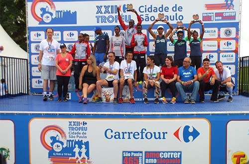 Vencedores e Vencedoras Corrida 10km  / Foto: Marcos Viana 