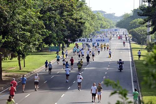 A corrida de 2010 atraiu atletas de todo o país / Foto: Divulgação