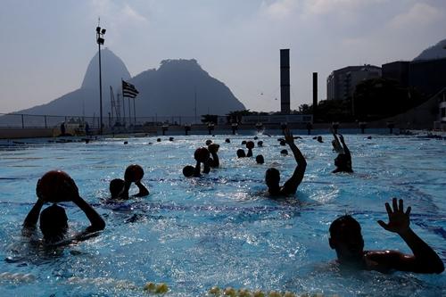 Treino da seleção na piscina do Botafogo / Foto: Satiro Sodré / SSPress