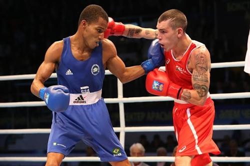 Boxeadores profissionais podem perder cinturão se lutarem na Rio 2016 / Foto: Divulgação / Aiba