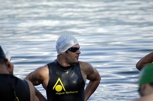 Atleta se prepara para encarar a Travessia do Canal da Catalina em setembro / Foto: Aline Bassi/Balaio de Ideias