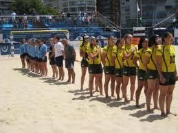  seleção brasileira feminina de beach rugby treina neste final de semana (26 e 27) para os II Jogos Sul-Americanos de Praia / Foto: Divulgação / CBRu