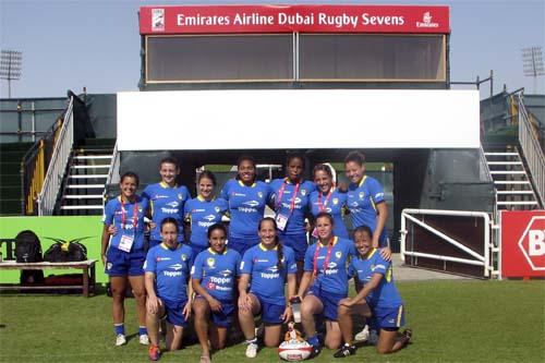 A equipe brasileira feminina de rugby sevens terminou em oitavo lugar na primeira etapa do Circuito Mundial, denominada Emirates Airline Dubai Rugby Sevens, em Dubai / Foto: João Nogueira / CBRu