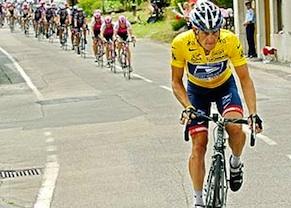 Lance Armstrong confirmou que voltará ao triathlon depois de duas décadas no ciclismo/ Foto: Divulgação