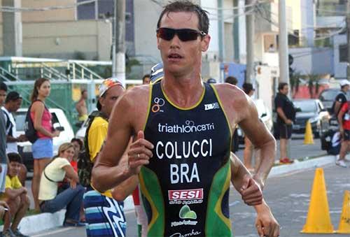 O brasileiro Reinaldo Colucci conquistou, neste domingo (27), o título da etapa colombiana da Copa do Mundo de Triathlon / Foto: Pauta Livre