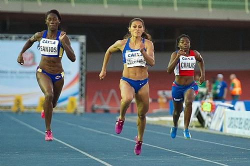 Ana Claudia Lemos vence os 100 m / Foto: Marcelo Machado / CBAt