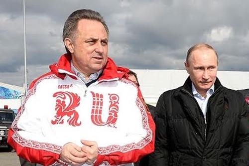 Mutko posa com Putin nos Jogos de Sochi / Foto: Getty Images / Pascal Le Segretain
