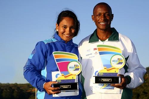 Bruno Benedito Silva e Alana das Neves Maranhão foram eleitos os melhores atletas do Campeonato / Foto: Wagner Carmo/CBAt