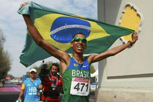 Solonei Rocha da Silva é o único com vaga já garantida na maratona / Foto: Getty Images