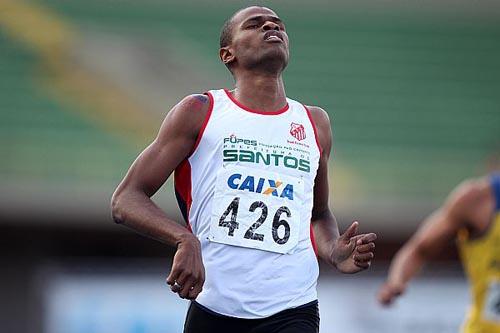 Hederson Estafani vence os 400 m no Troféu Brasil Caixa 2012/ Foto: Marcelo Ferrelli/CBAt
