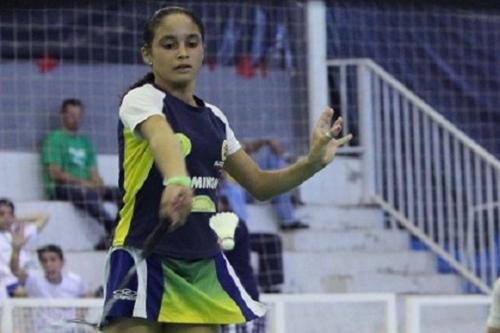 Samia Lima, uma das grandes atletas do badminton brasileiro, que vem crescendo no ranking mundial / Foto: CBBd / Divulgação