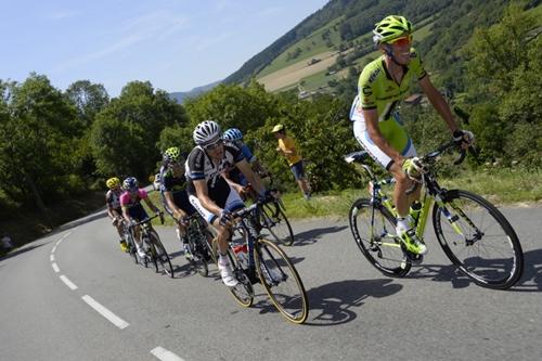 Percurso montanhoso e forte calor prejudicou desempenho dos ciclistas nessa sexta-feira / Foto: ASO / Presse Sports