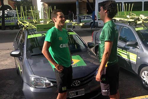 Caio e Garnero descontraindo / Foto: CBC/Divulgação