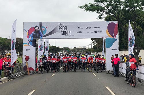 Ciclismo - Pedal em Sampa reúne 1.700 pessoas com foco em qualidade de vida