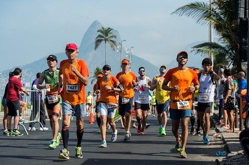 Participantes poderão compartilhar imagens de medalhas e camisas de outras edições da Maratona do Rio / Foto: Thiago Diz