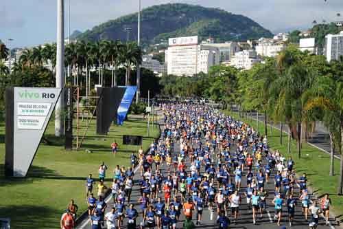 Cerca de seis mil corredores estão inscritos para a prova / Foto: Sérgio Shibuya/ZDL