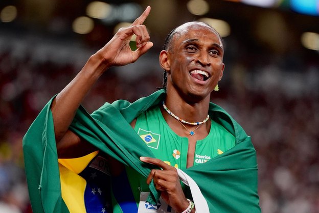 Alison dos Santos e Matheus Lima na Final dos 400m com Barreiras