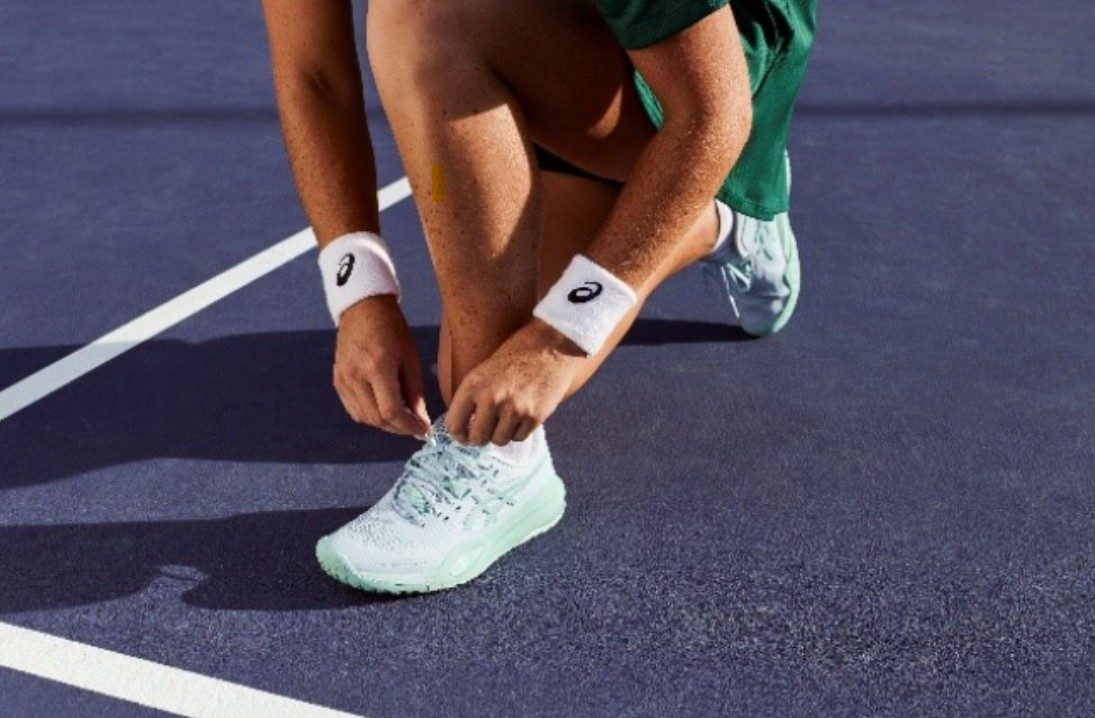 ASICS Lança Campanha para Ajudar Tenistas a Escolherem o Tênis Ideal