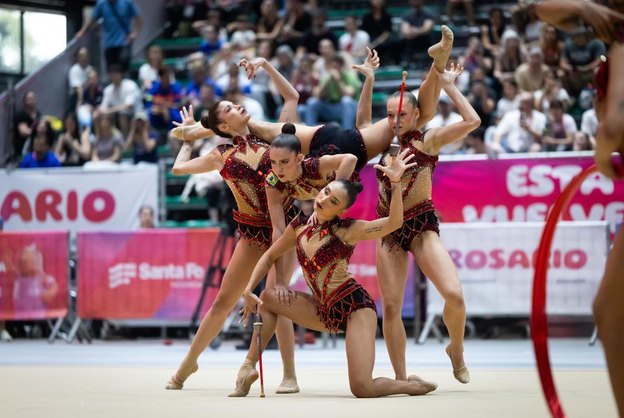 Brasil conquista ouro na ginástica rítmica nos Jogos Sul-Americanos