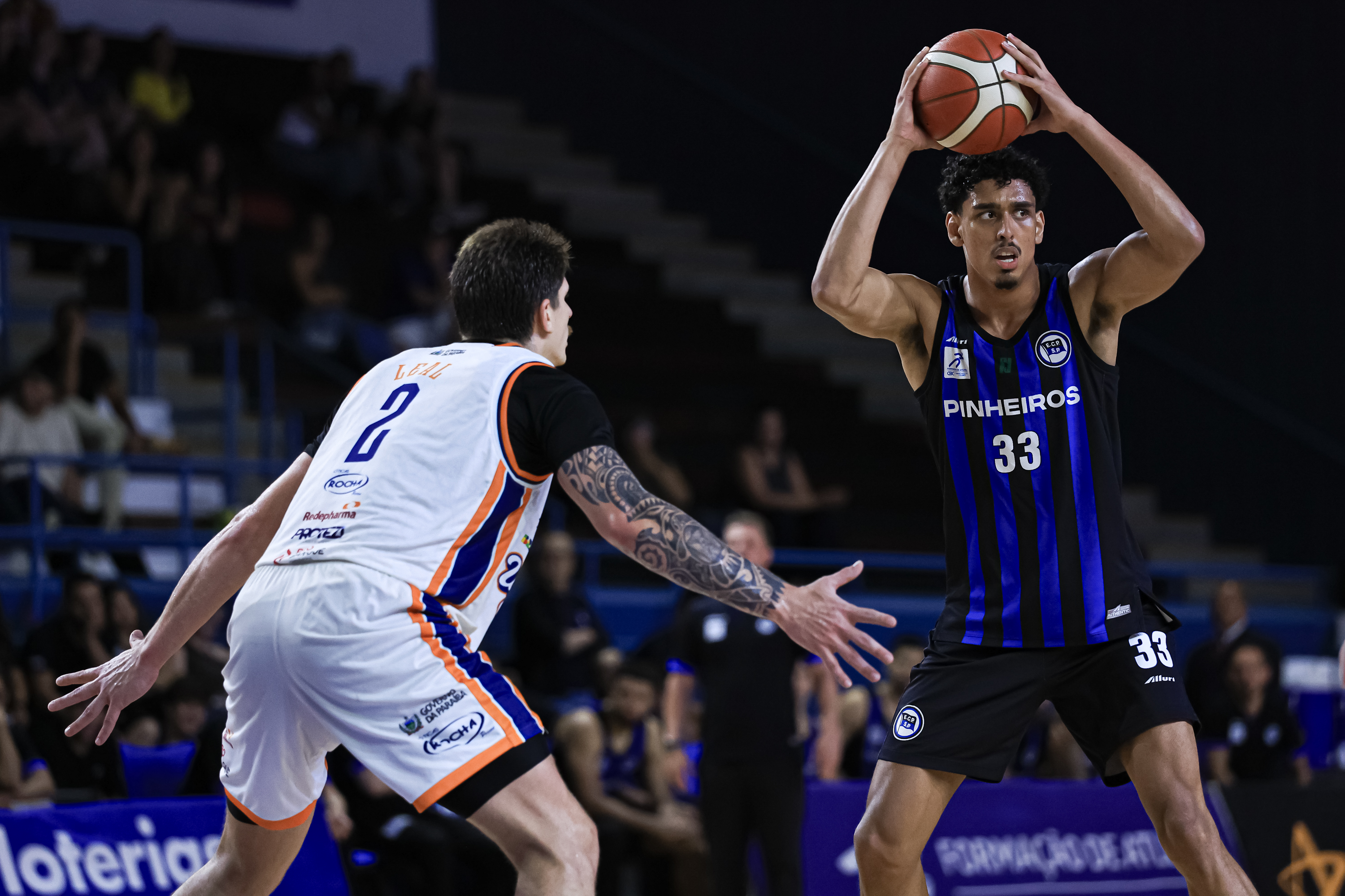 Brigando pela liderança do NBB, Pinheiros enfrenta São José no Vale do Paraíba