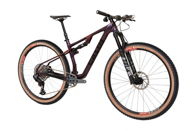 Caloi lança Elite Carbon FS Pro para mountain bike premium
