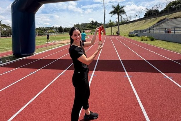 Colégio Visconde de Porto Seguro inaugura pista de atletismo sustentável