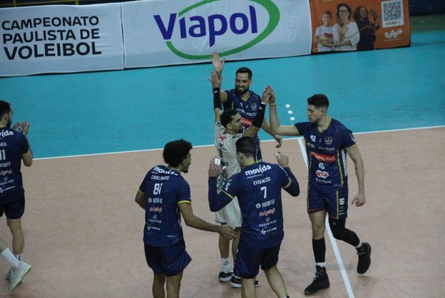 Disputa acirrada no Paulista Masculino de Vôlei