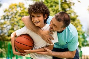 Esportes de quadra aproximam famílias no Brasil
