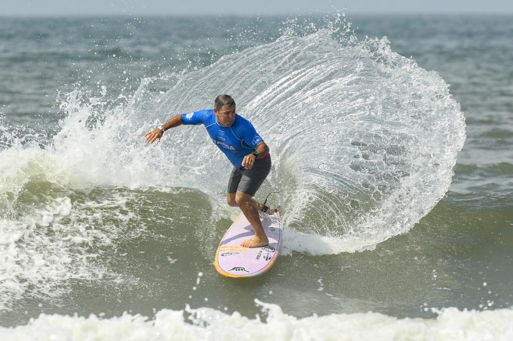 Fábio Gouveia confirma presença no The Legends do Itapoá Surf Festival