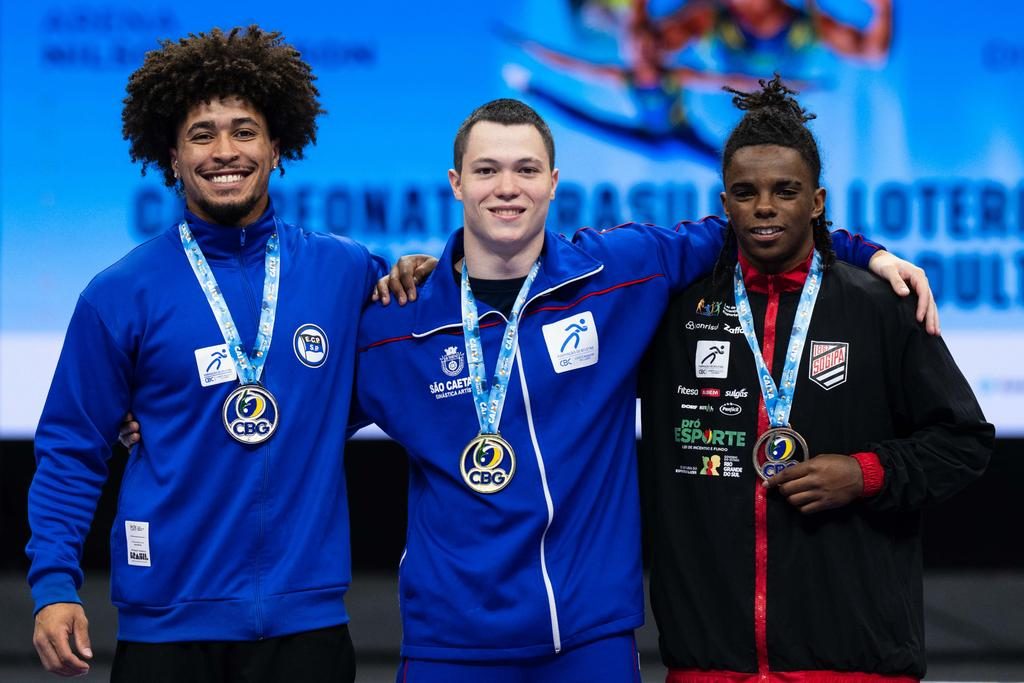 Flávia Saraiva brilha e conquista duas medalhas de ouro no Brasileiro