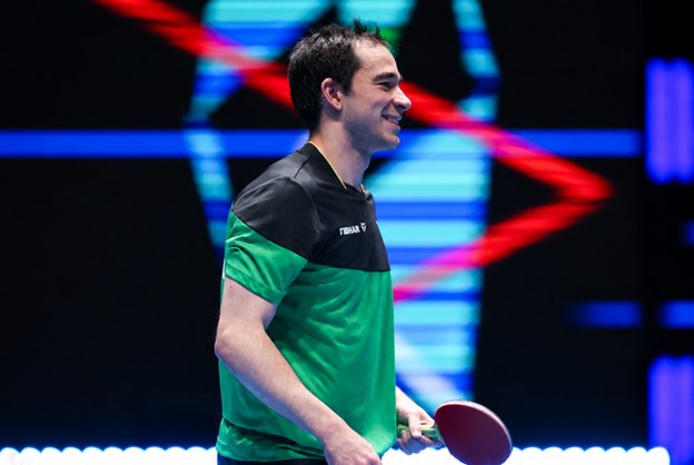 Hugo Calderano é semifinalista do WTT Champions Macau - Confederação Brasileira de Tênis de Mesa