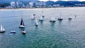 Itajaí sedia etapa do maior circuito de regatas do Sul do Brasil