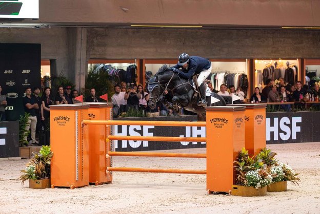 José Reynoso vence Clássico no JHSF Indoor com Cornetino JMen