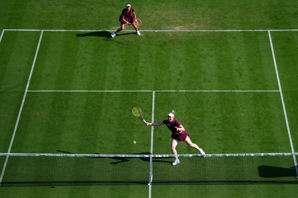 Luisa Stefani avança à final em Eastbourne