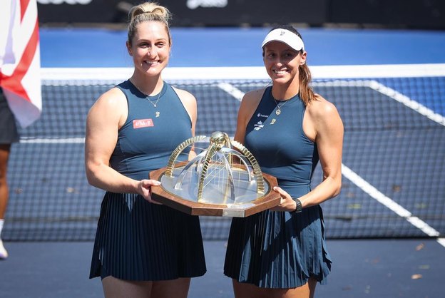 Luisa Stefani conquista bicampeonato no SP Open