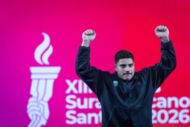 Matheus Pessanha conquista ouro no levantamento de pesos em Santa Fé