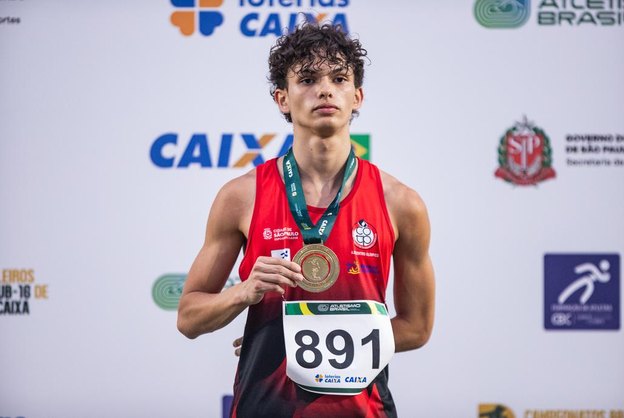 Miguel Alves e Emanoela Almeida vencem 75m no Brasileiro Sub-16