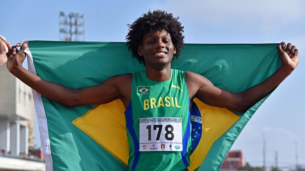 Odair Júnior é 6º e bate recorde no Mundial Sub-20