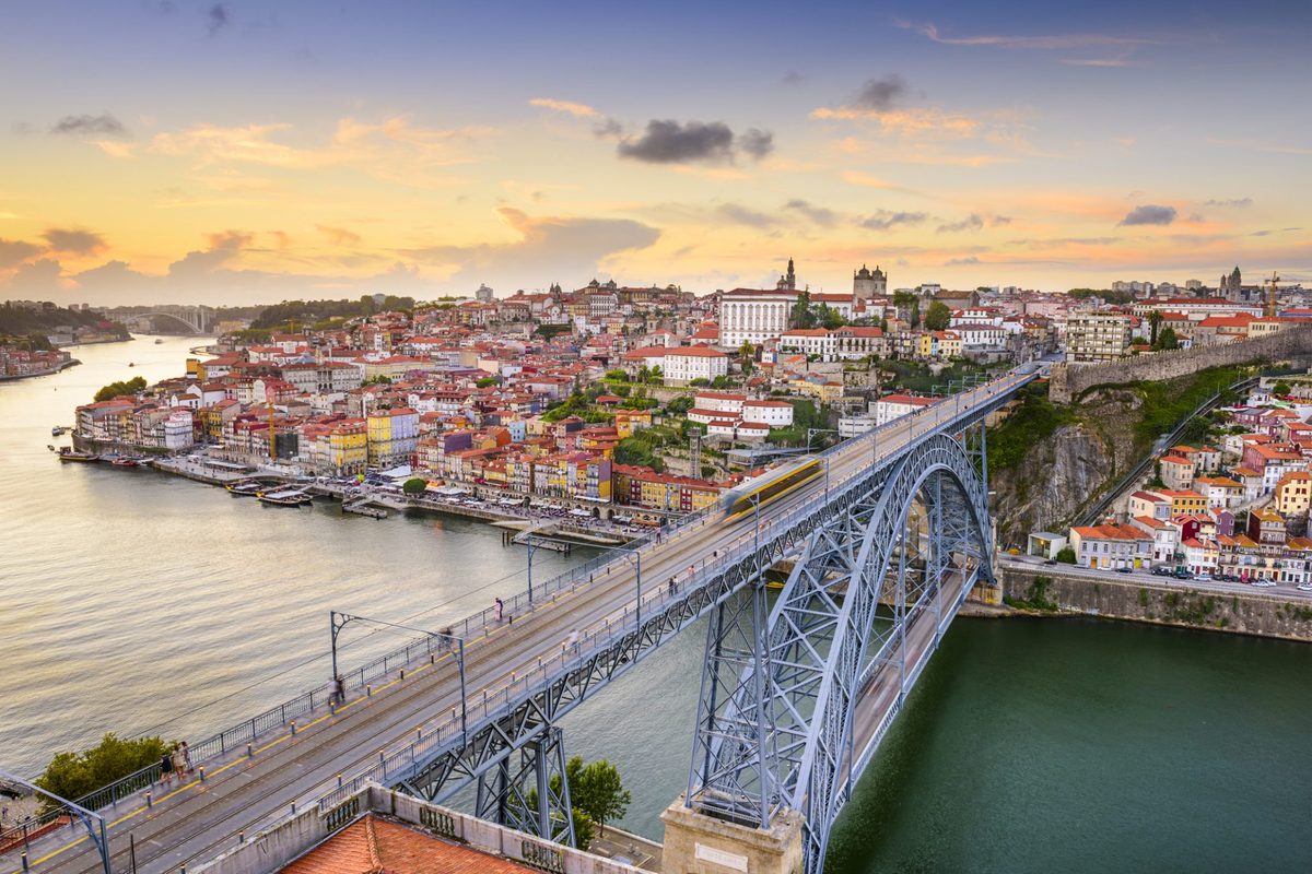 Paris-Versailles e Maratona do Porto atraem corredores brasileiros