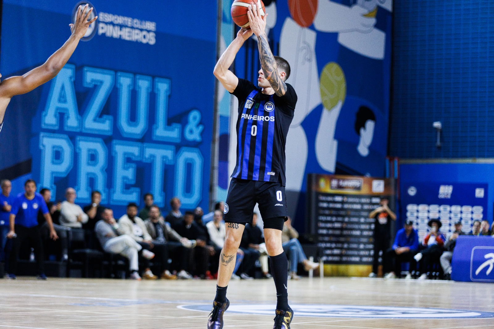 Pinheiros busca vitória contra Corinthians na semifinal do NBB