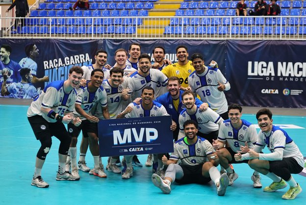 Pinheiros conquista quarta vitória na Liga Nacional de Handebol