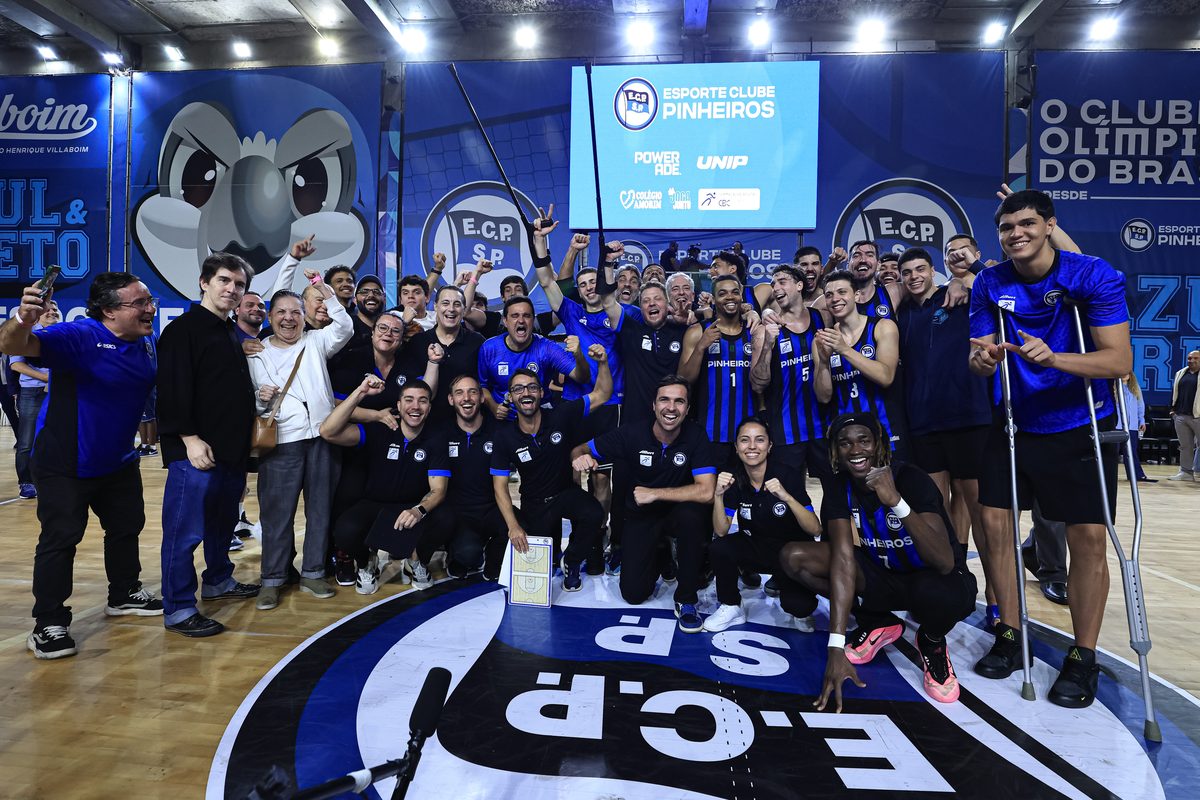 Pinheiros conquista vaga inédita na final do NBB