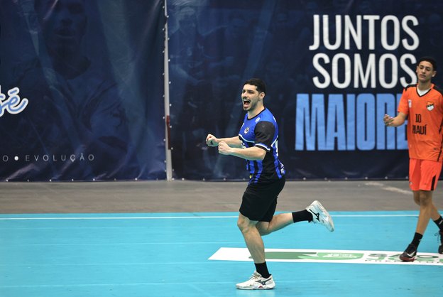 Pinheiros vence GHC e se aproxima do Final Four da Liga Nacional