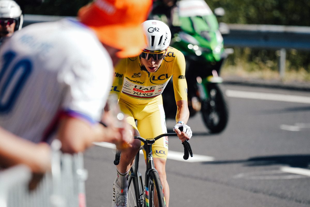 Pogacar brilha e vence a 10ª etapa do Tour de France