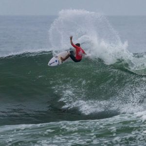 Promessa do Surfe Brasileiro Mira o Challenger Series