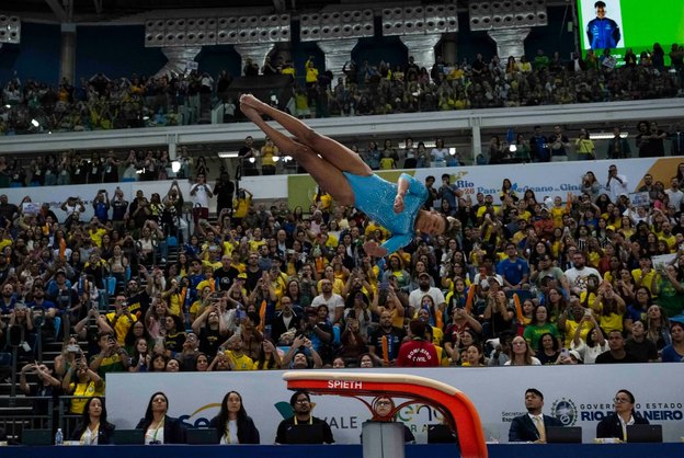 Rebeca Andrade brilha e conquista ouro no Pan-Americano de Ginástica