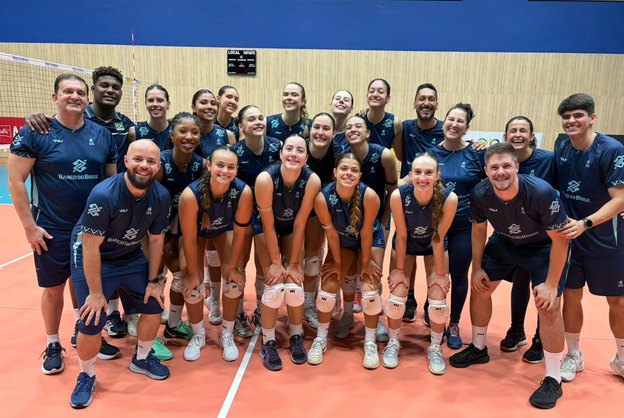 Seleção sub-19 feminina inicia busca pelo bicampeonato na Venezuela