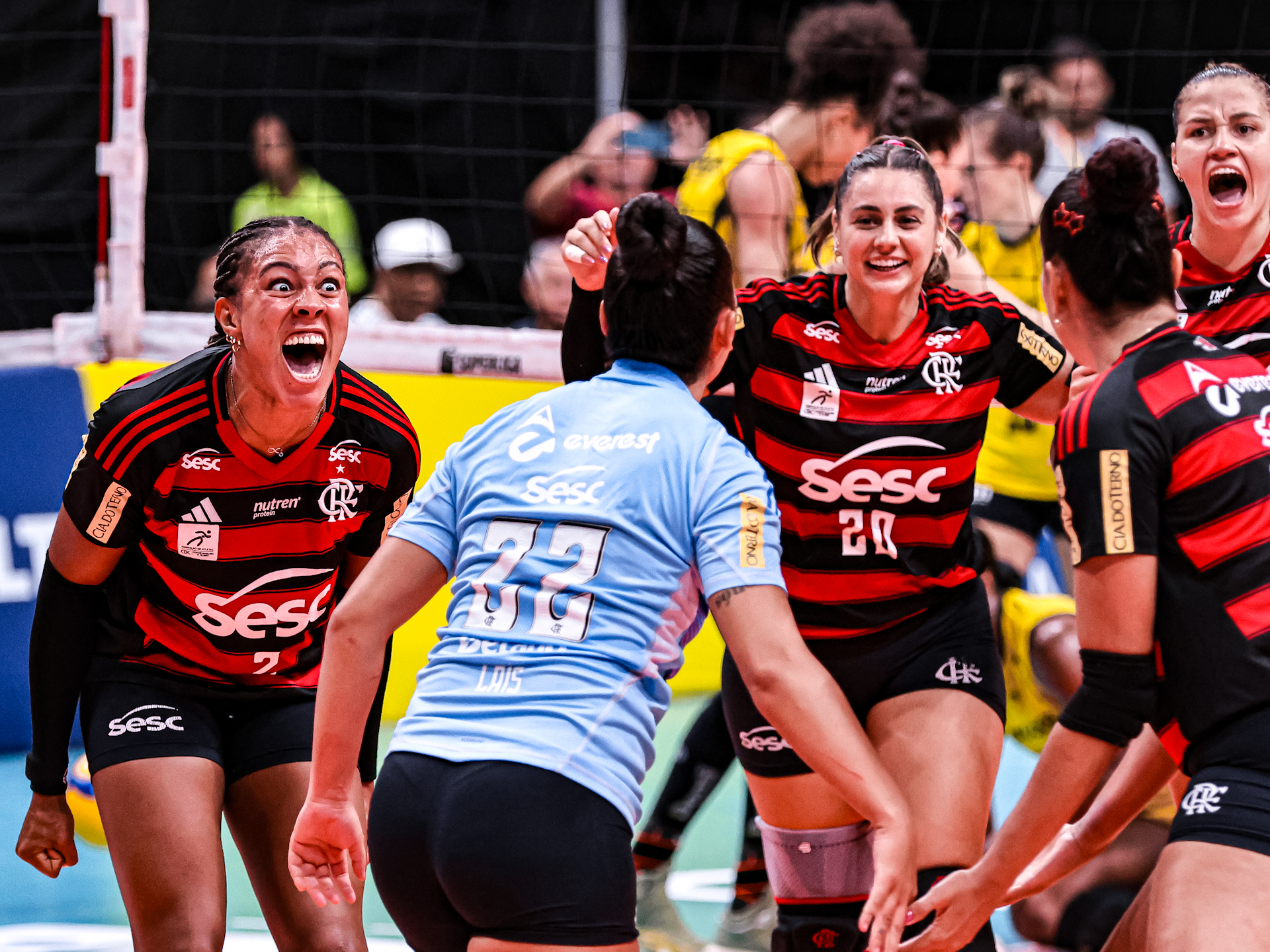 Sesc RJ Flamengo empata semifinal da Superliga com virada sobre Dentil Praia Clube
