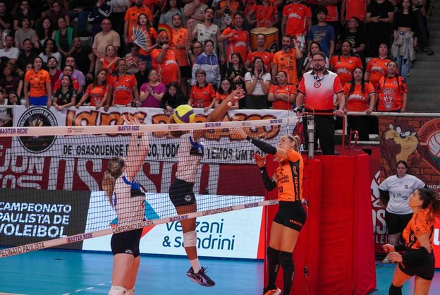 Sesi Vôlei Bauru e Osasco decidem título do Paulista Feminino